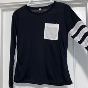 New! Arden Furtado black long sleeved sporty top with white functional pocket